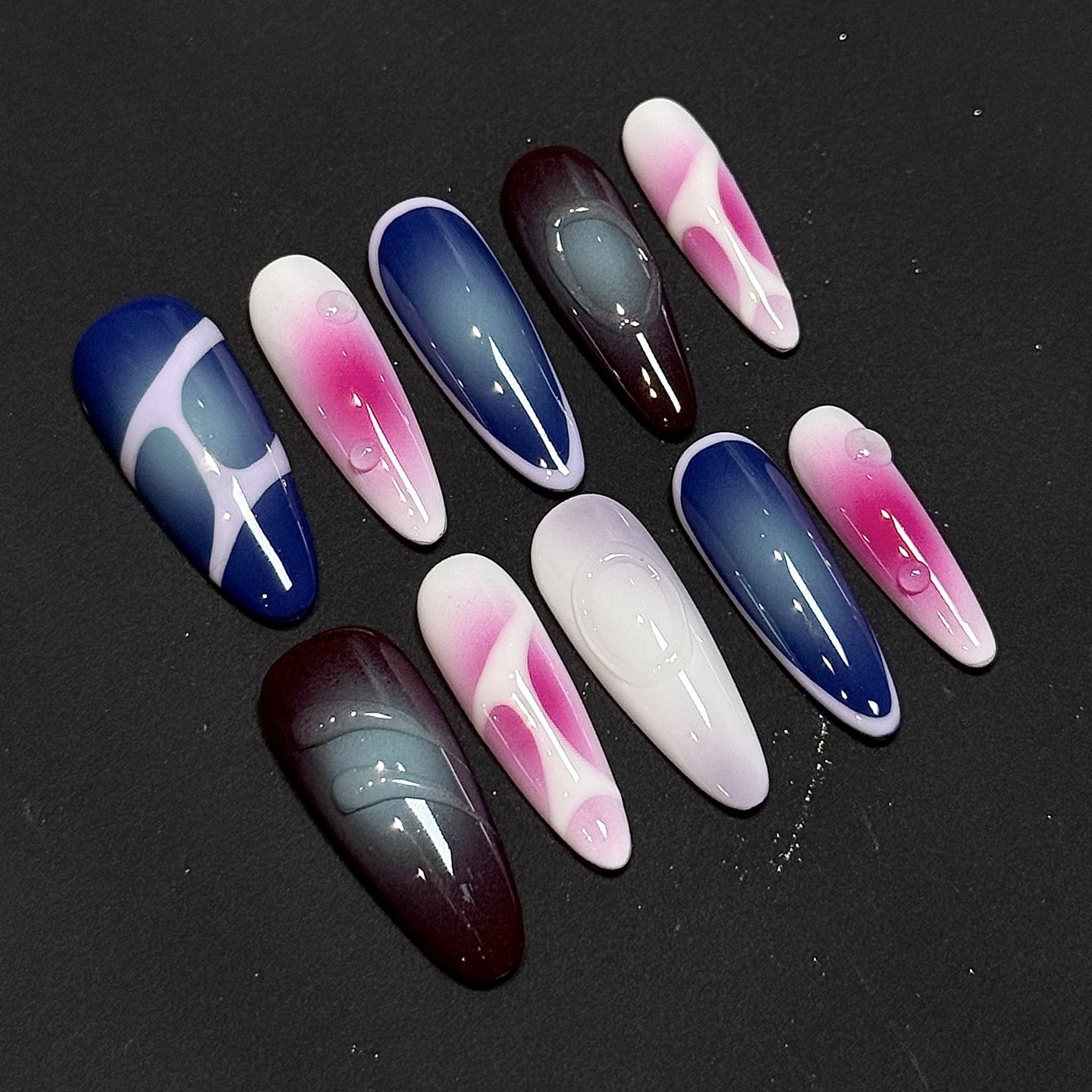 Oval
