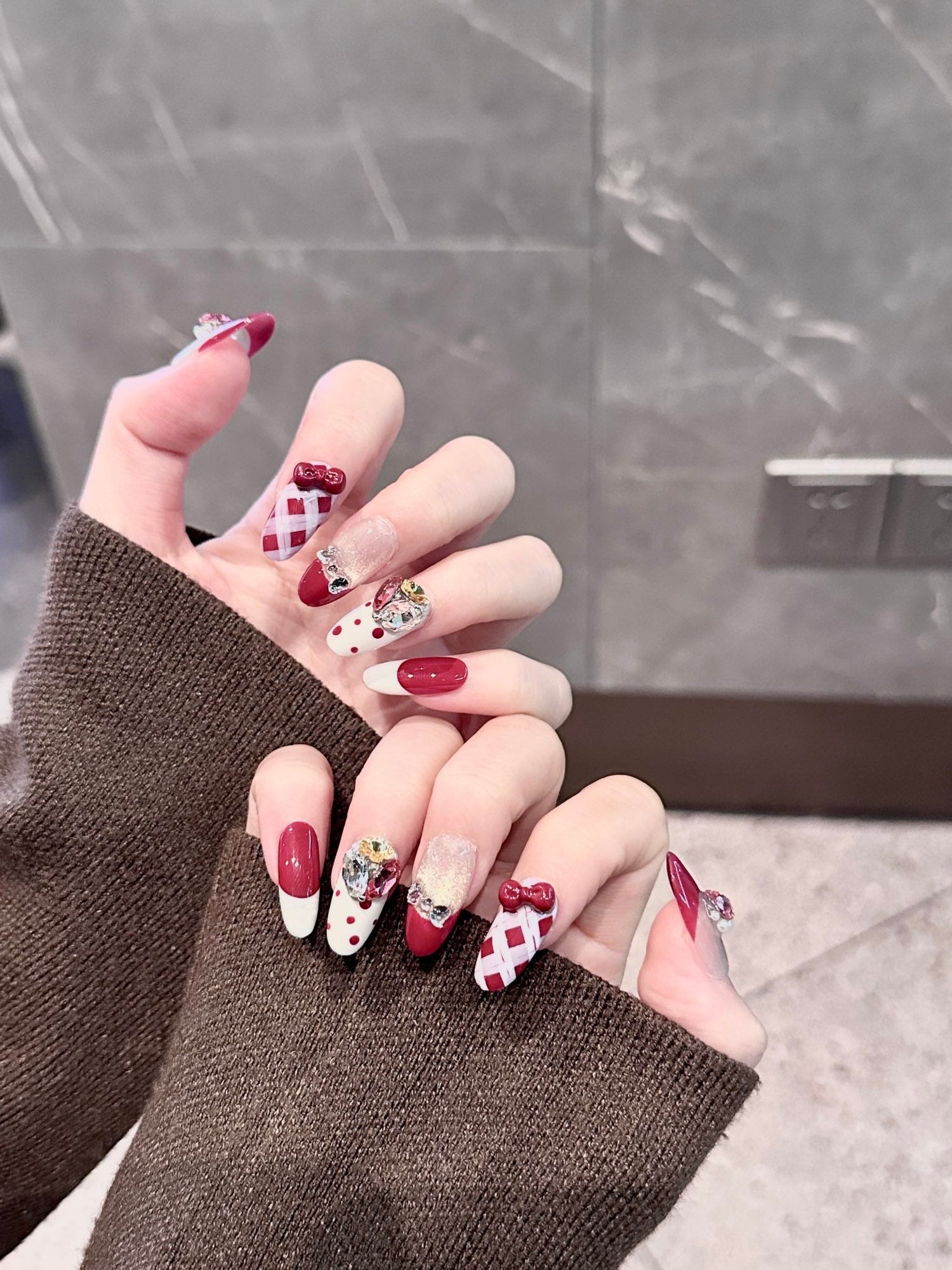 Medium Nails